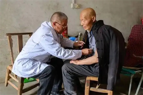 详细展示